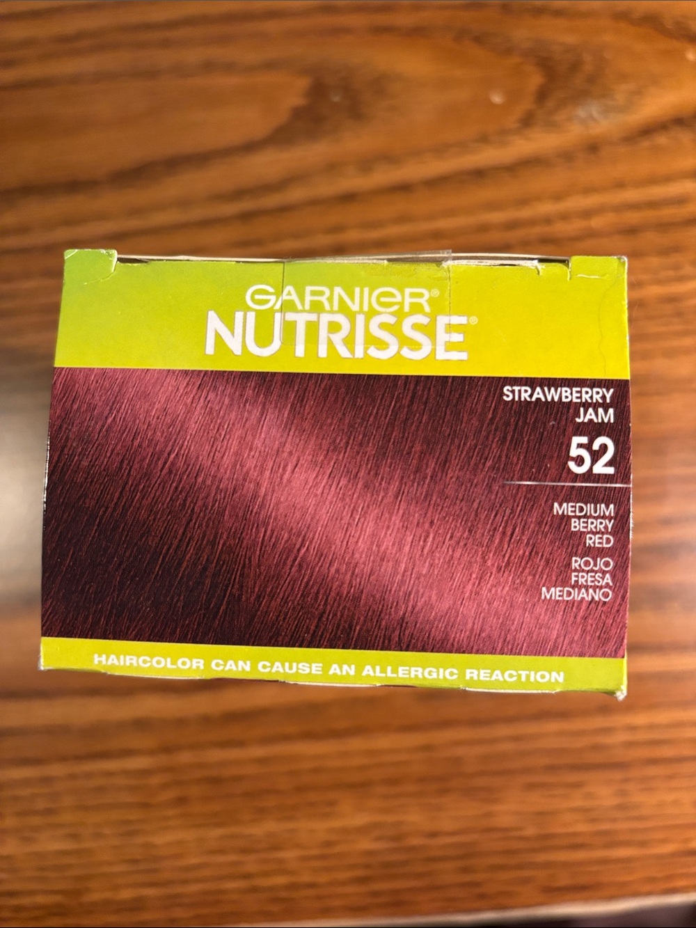 Garnier Nutrisse 52 Strawberry Jam (Medium Berry Red) - Picture 5 of 6